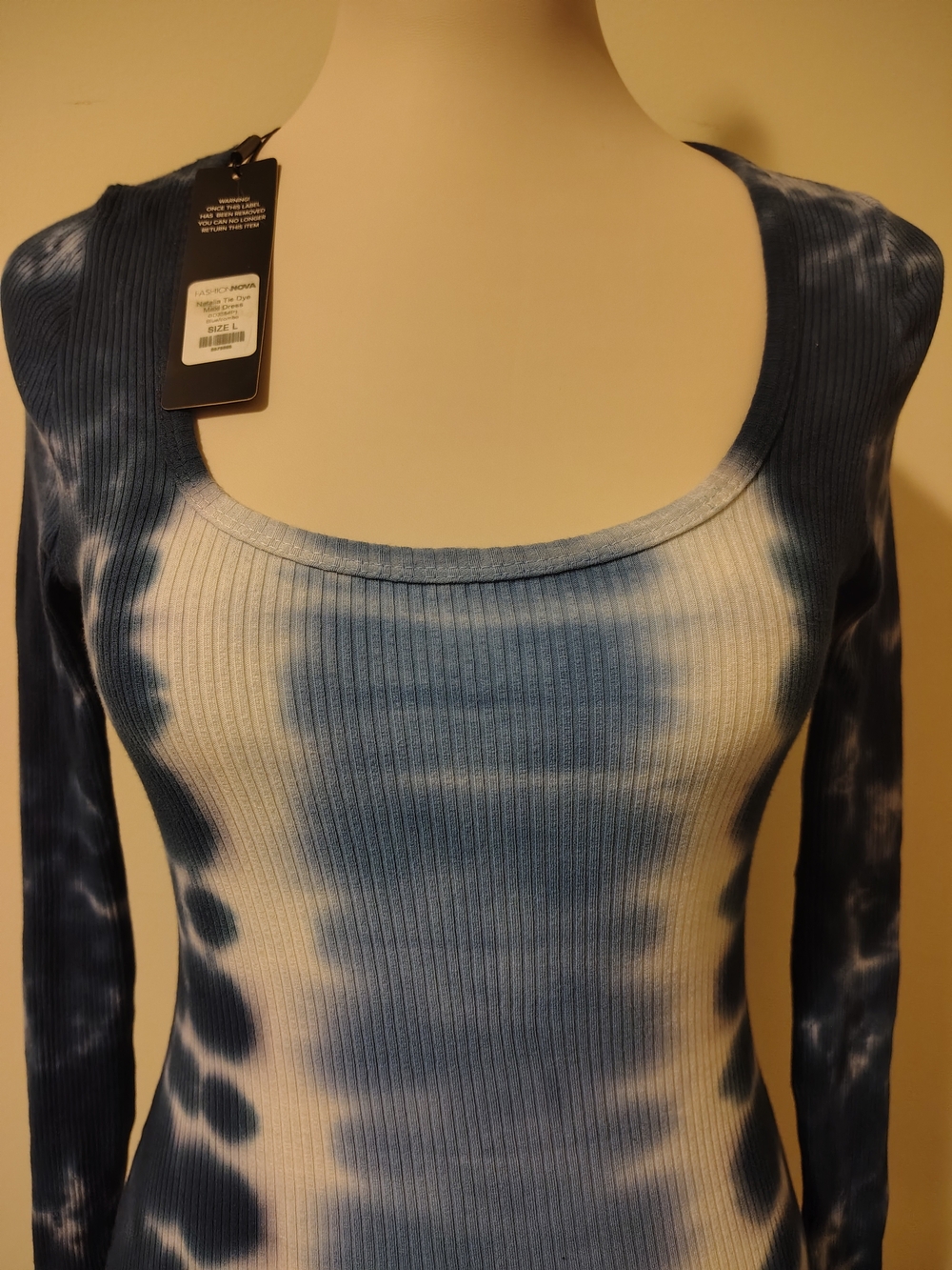 Fashion Nova Blue Tie-Dye Long Sleeve Bodycon Dress - Picture 7 of 10